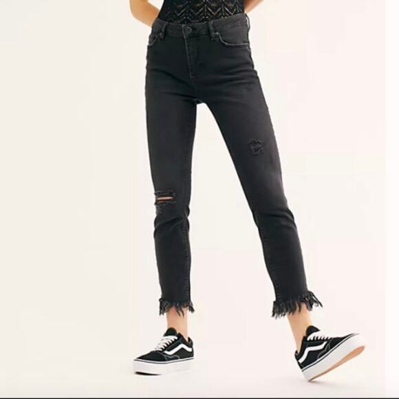 Free People Great Heights Frayed Skinny Jeans - Picture 3 of 12